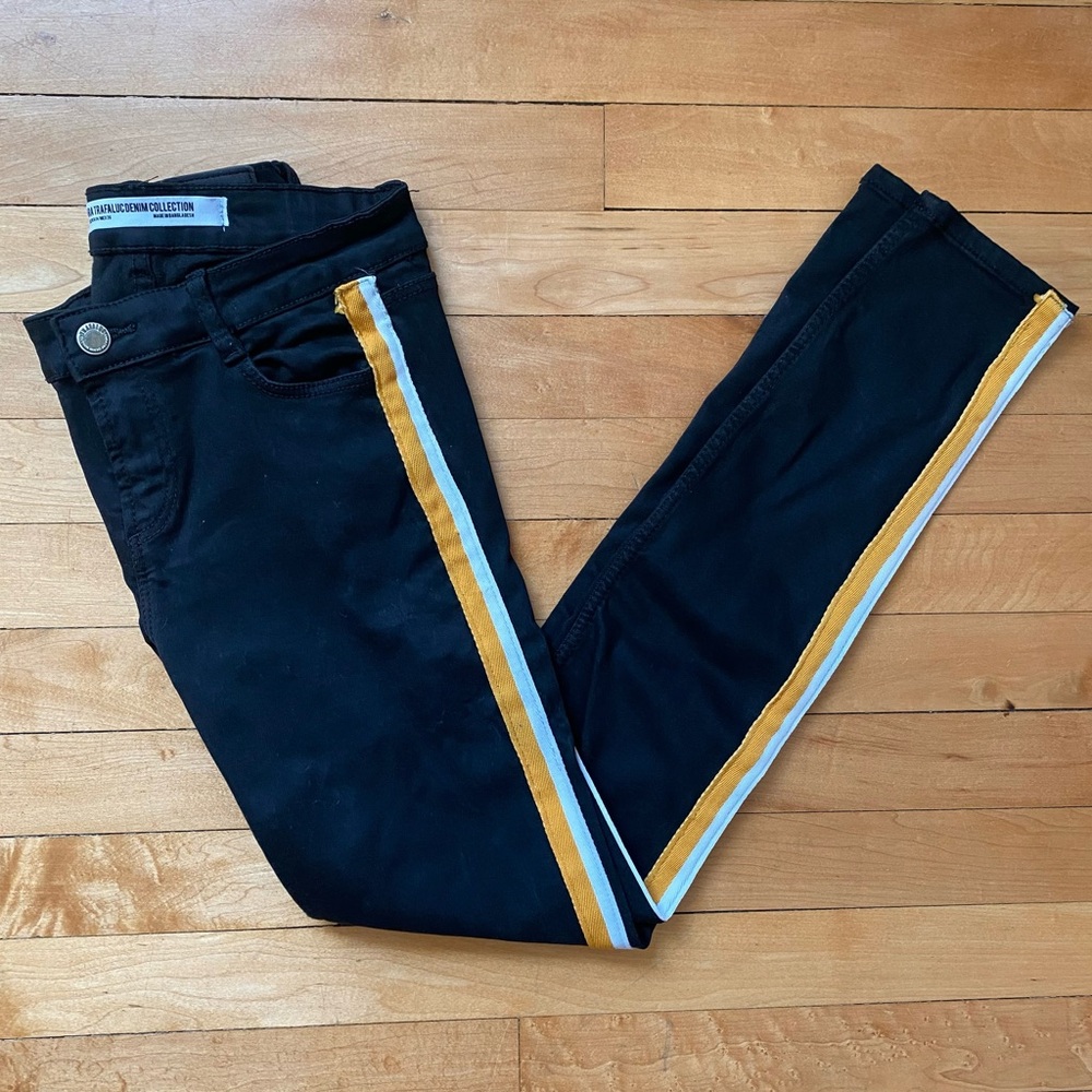 Zara Black Skinny Jeans with Gold and White Side Stripes size 36/4